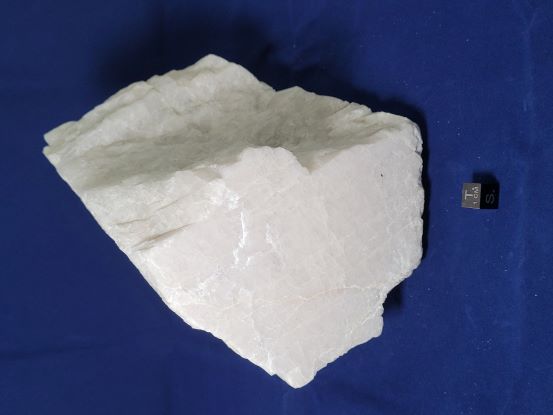 Suffel Sample 30456 - Cesium-rich beryl
