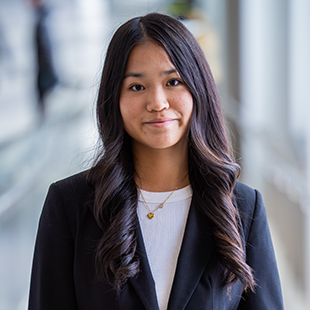 Jocelyn Chang headshot